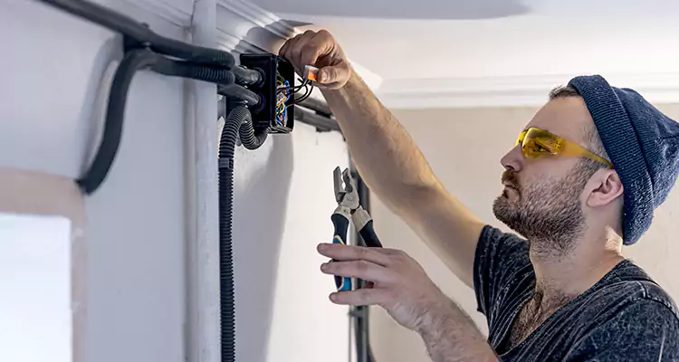 Garage Door Opener Cable Repair in Boca Raton, FL