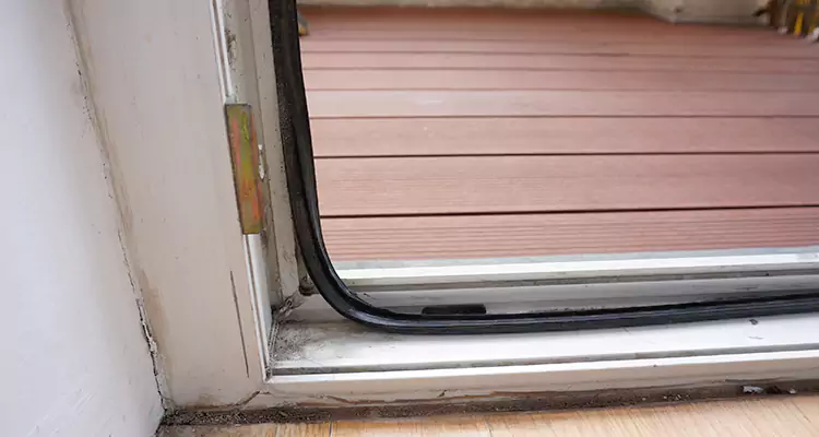 Why Choose Us for Leaking Sliding Glass Door Repair in Boca Raton, FL?