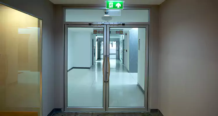 Emergency Glass Door Repair in Boca Raton, FL