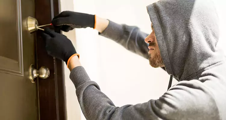 Emergency Motel Lock Repairs—Available 24/7 in Boca Raton, FL