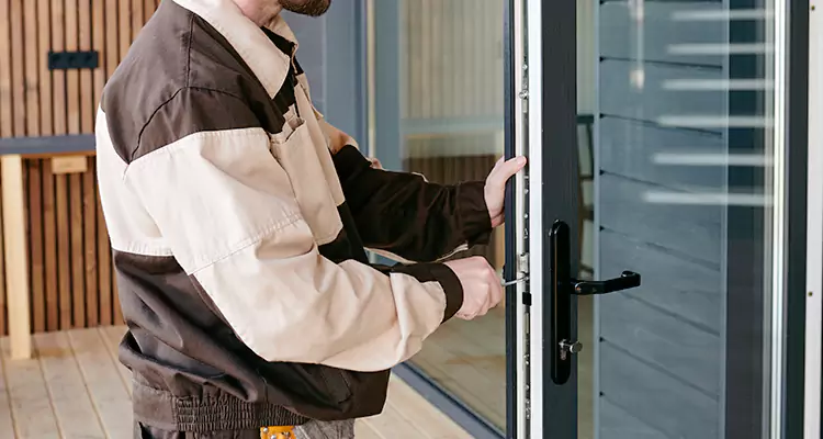 Fix Patio Screen Door Rollers in Boca Raton, FL