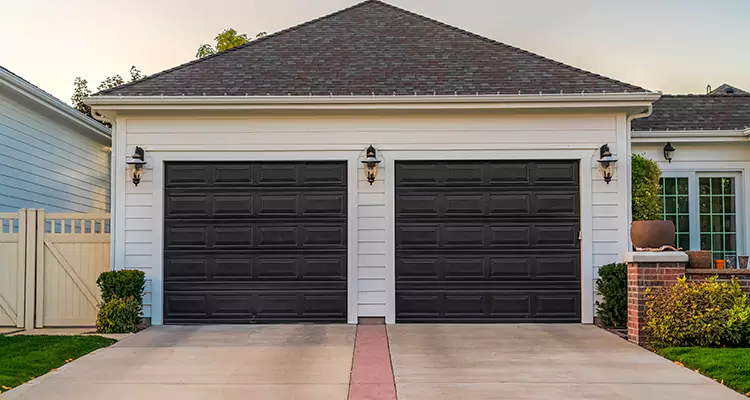 Residential Local Garage Door Repair in Boca Raton, FL