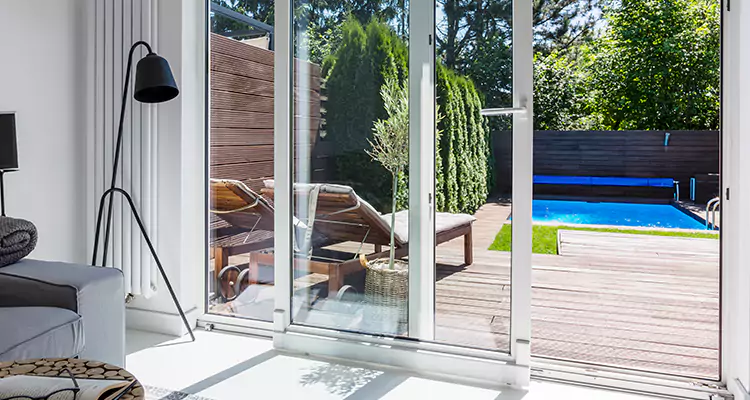 Fixing A Sliding Screen Door Roller in Boca Raton, FL